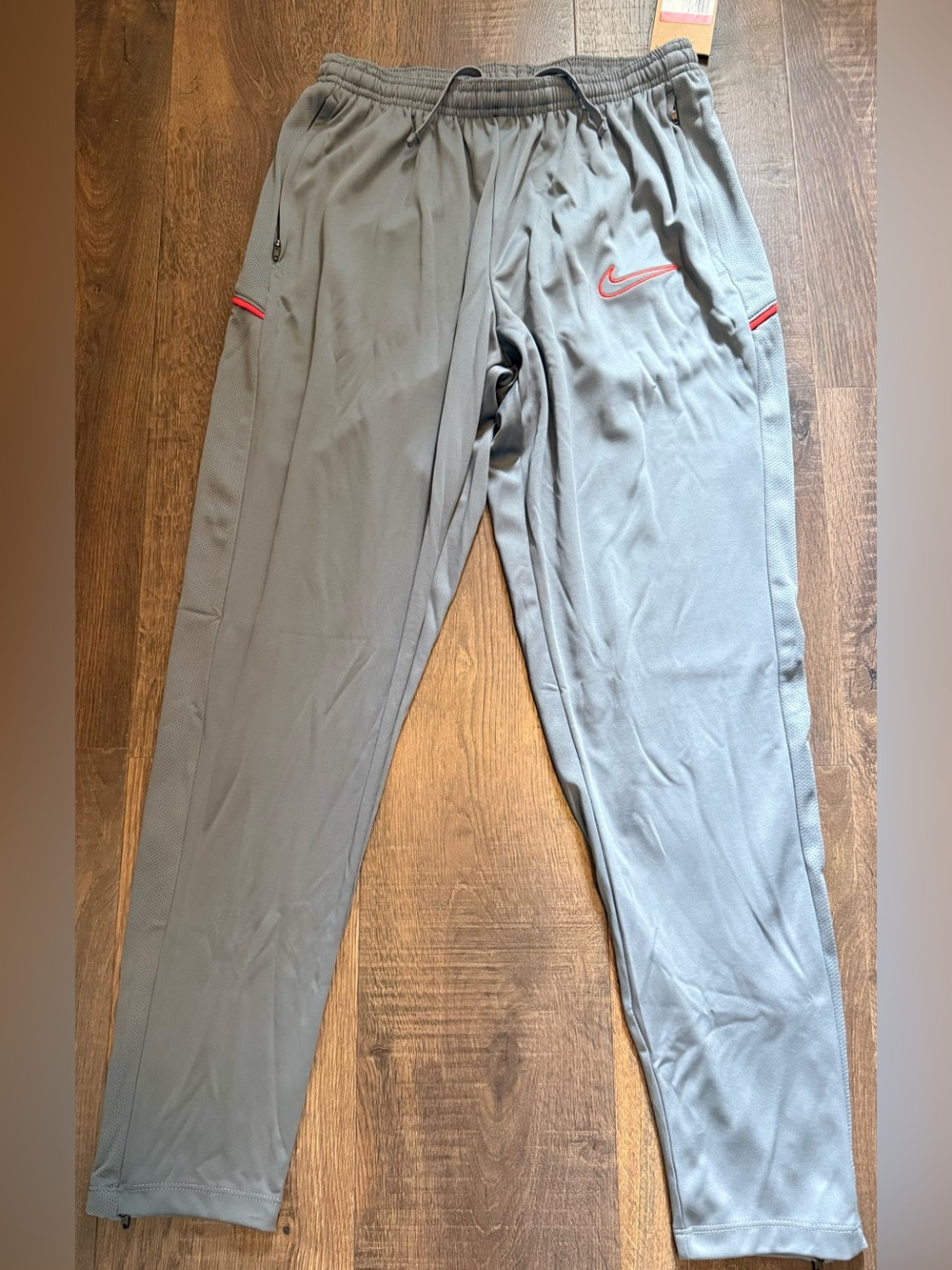 Nike Men's Dri-Fit Track/Jogger pants w/ zip ankles L (nwt)